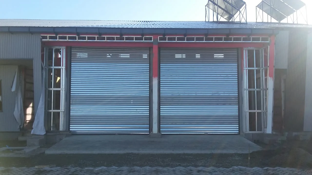 Cortinas metálicas Taller de Vialidad Ranco